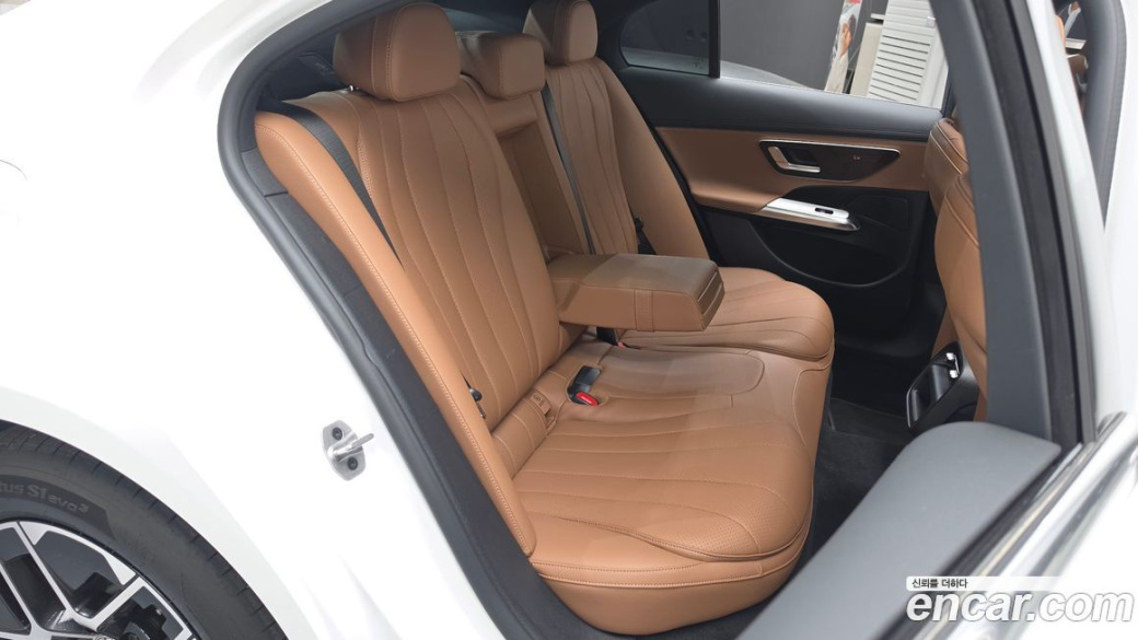 Mercedes-Benz E-Class E200 Avantgarde, 2026