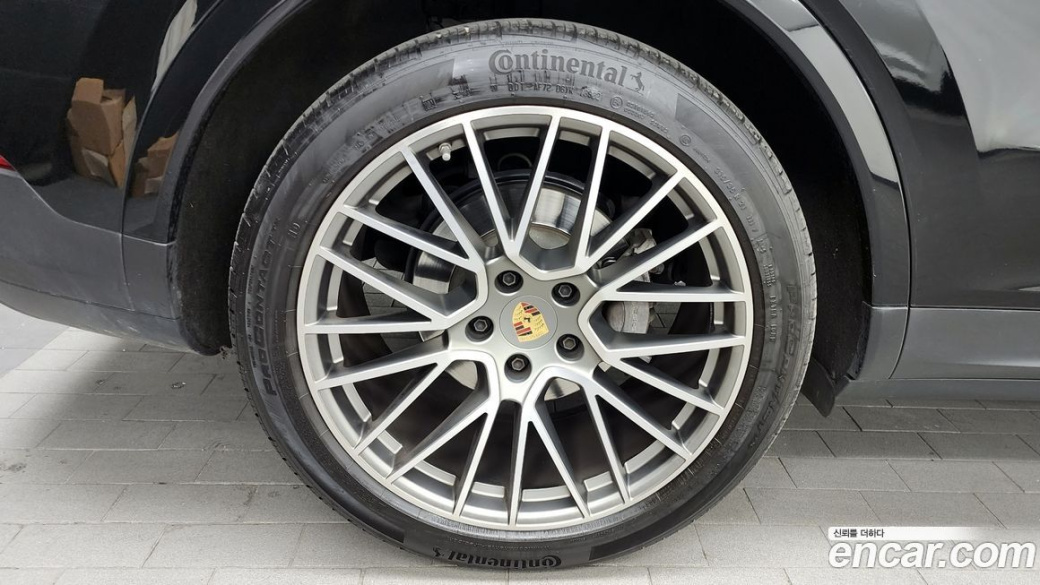 Porsche Cayenne 3.0 COUPE PLATINUM EDITION, 2023