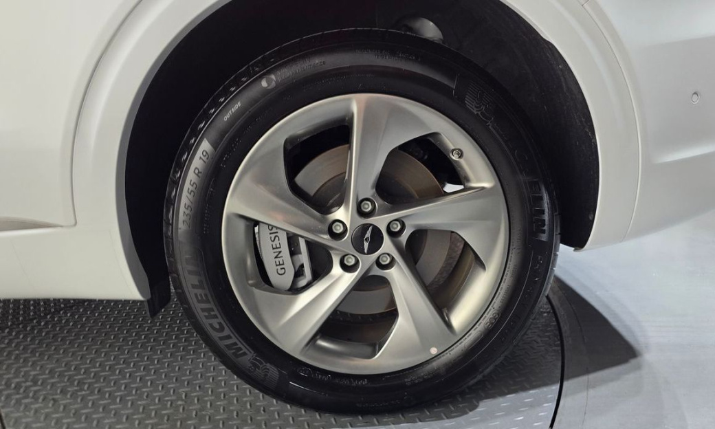 Genesis GV70 2.5T Gasoline AWD, 2025