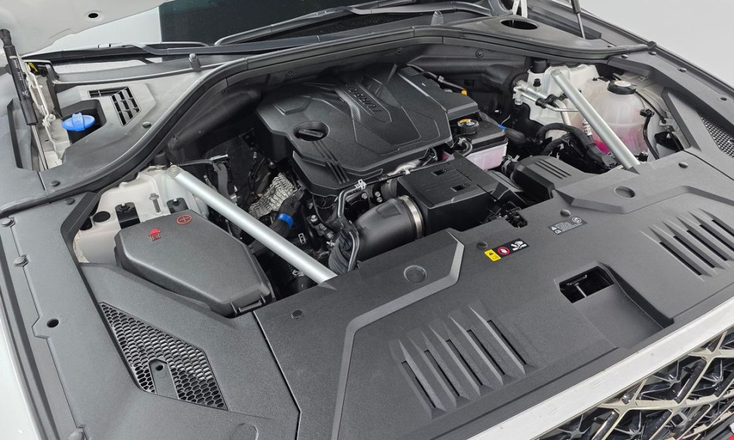 Genesis GV70 2.5T Gasoline AWD, 2025