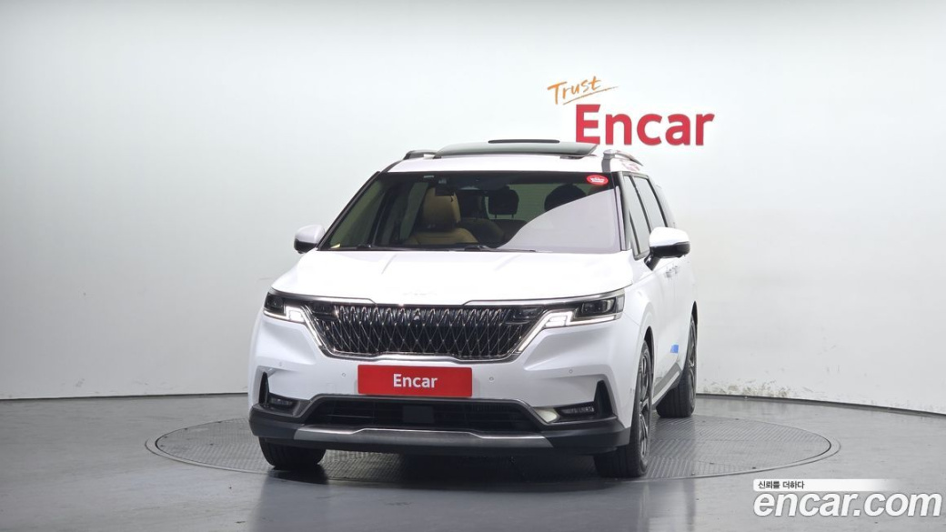 Kia Carnival 9-Seater Signature, 2023