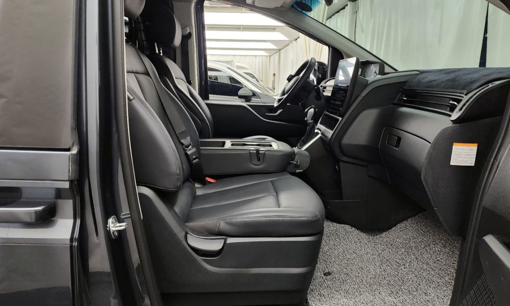Hyundai Staria Cargo 3-Seater, 2025