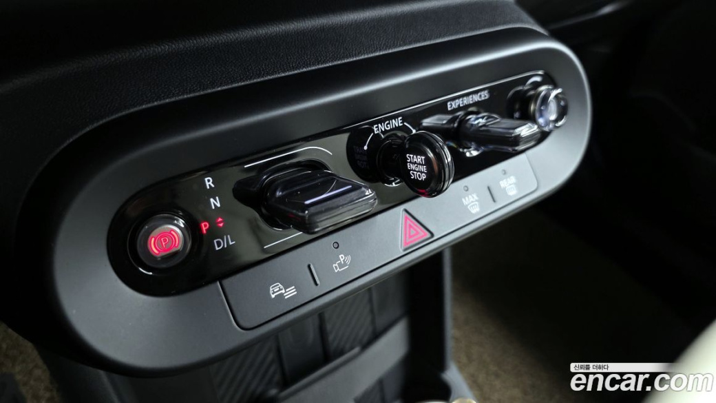 Mini Cooper Favoured, 2025