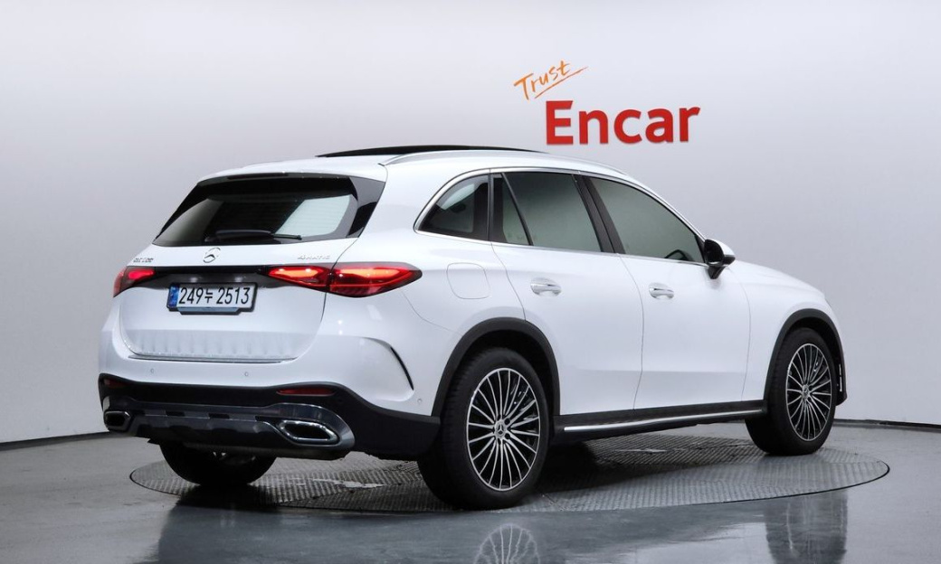 Mercedes-Benz GLC-Class GLC300 4MATIC AMG Line, 2025