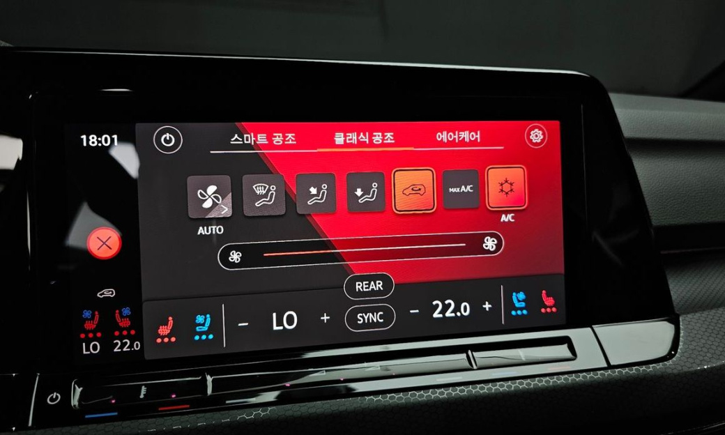 Volkswagen Golf 2.0 GTI, 2024