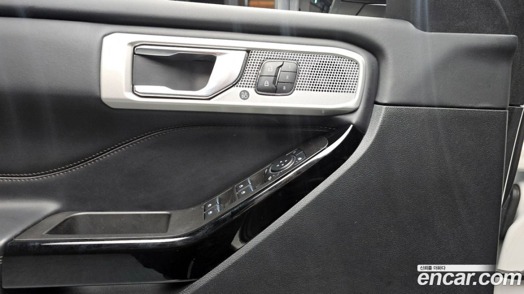 Ford Explorer 3.0 Platinum 4WD, 2022