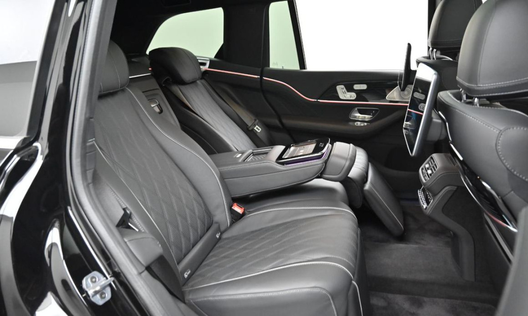 Mercedes-Benz GLS-Class Maybach GLS600 4MATIC, 2025