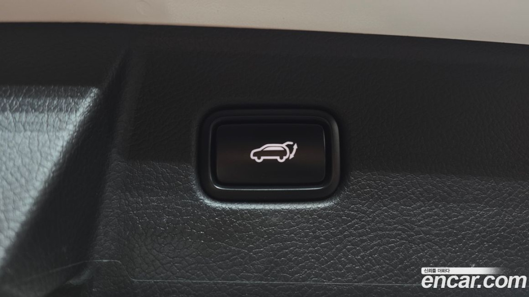 Kia Mohave Diesel 3.0 4WD 6-Seater, 2022