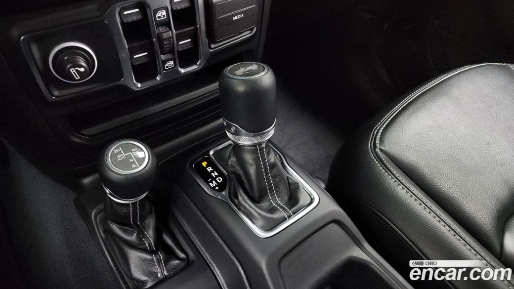 Jeep Wrangler 2.0 Overland Power Top 4Door, 2022