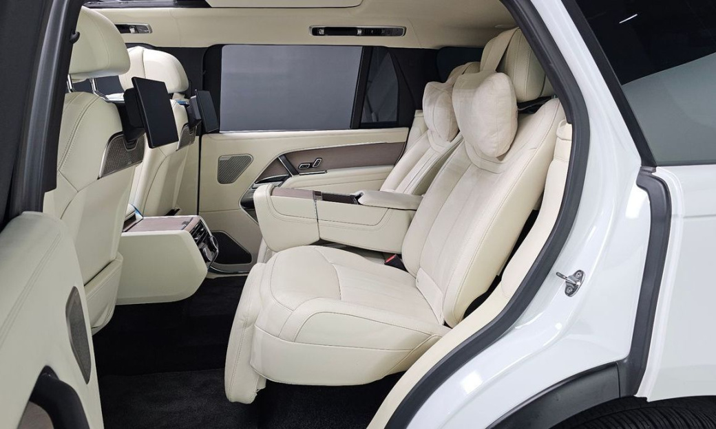 Land Rover Range Rover P530 Autobiography Long Wheel Base, 2024