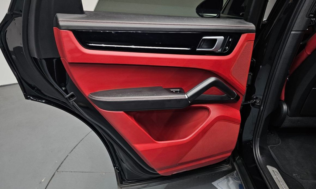 Porsche Cayenne 3.0, 2021