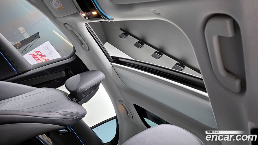 Mercedes-Benz E-Class E200 Avantgarde, 2025