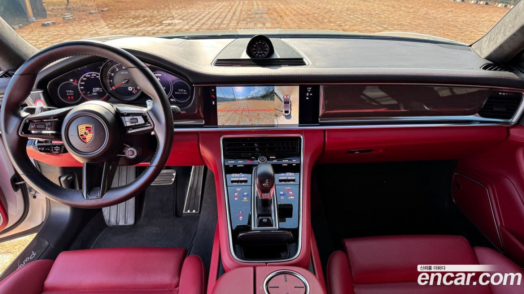 Porsche Panamera 4.0 GTS, 2022