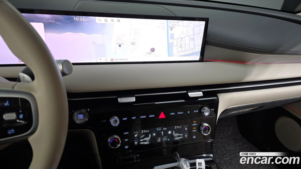 Genesis G80 Gasoline 2.5 Turbo AWD, 2025