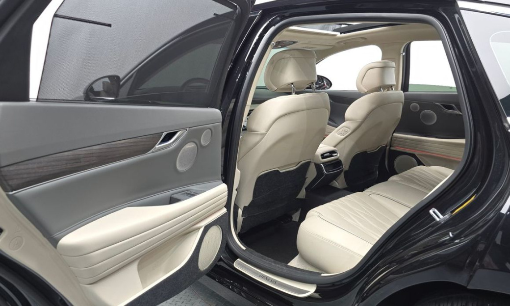 Genesis G80 Gasoline 2.5 Turbo AWD, 2025