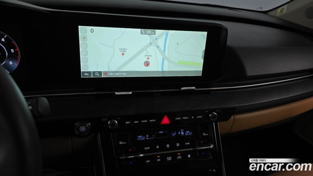 Kia Carnival 9-Seater Signature, 2023