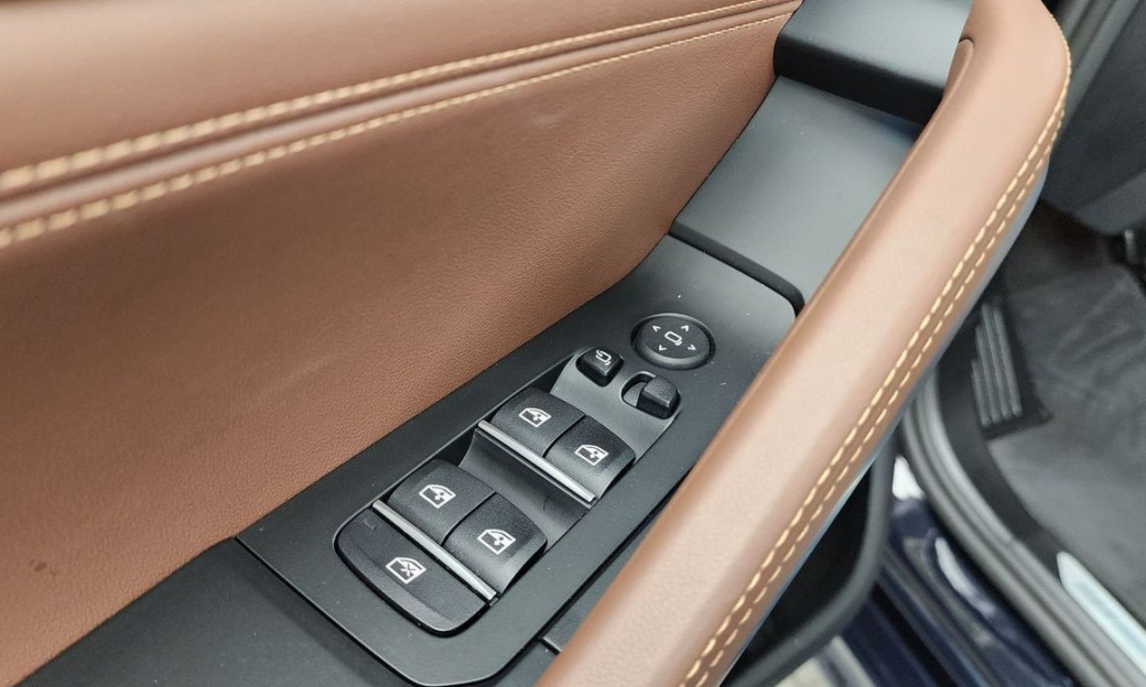 BMW X6 xDrive40i M Sport, 2025