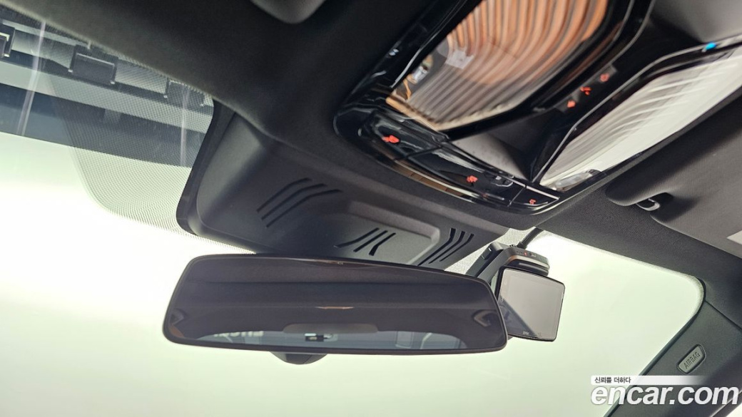 BMW 3-Series 320i M Sport, 2024