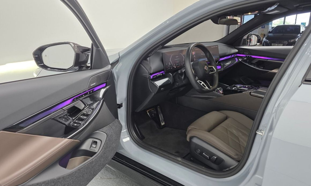 BMW 5-Series 520i Special Edition, 2025