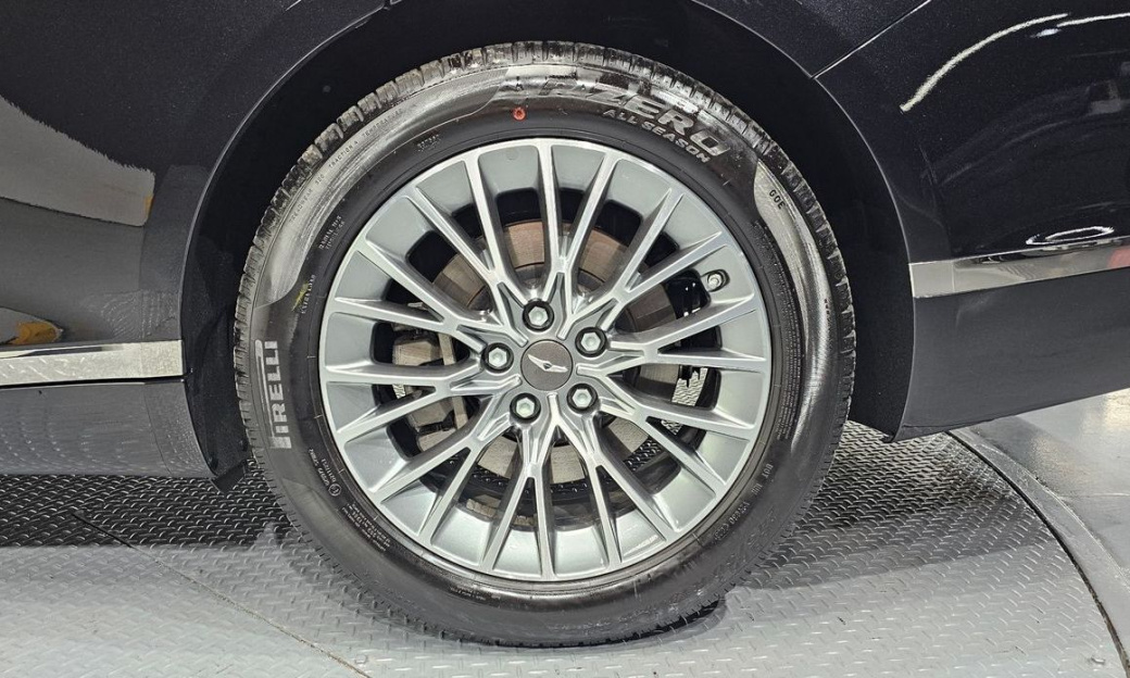 Genesis G80 Gasoline 2.5 Turbo AWD, 2024
