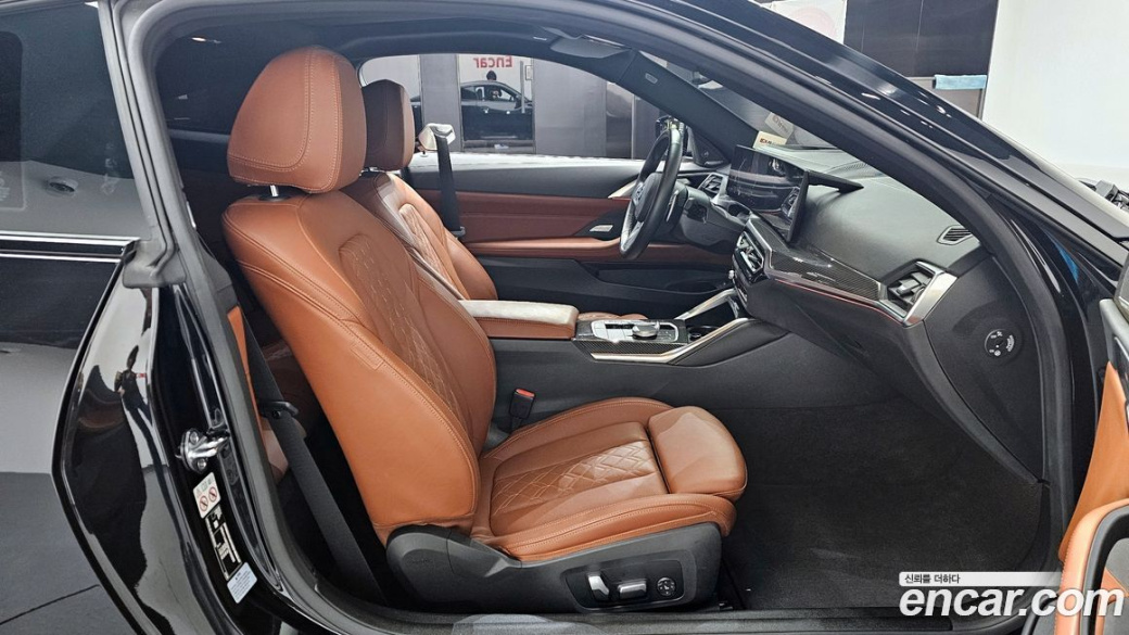 BMW 4-Series M440i xDrive Coupe, 2024