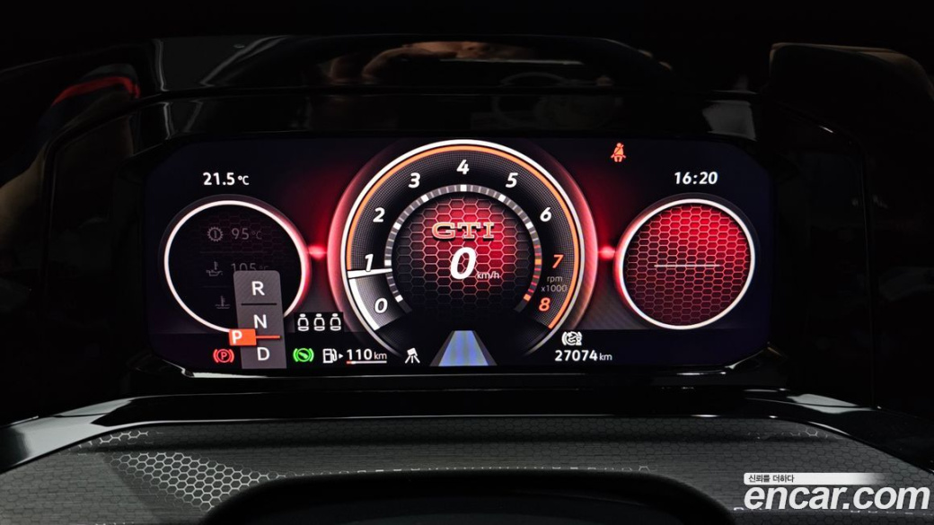 Volkswagen Golf 2.0 GTI, 2024