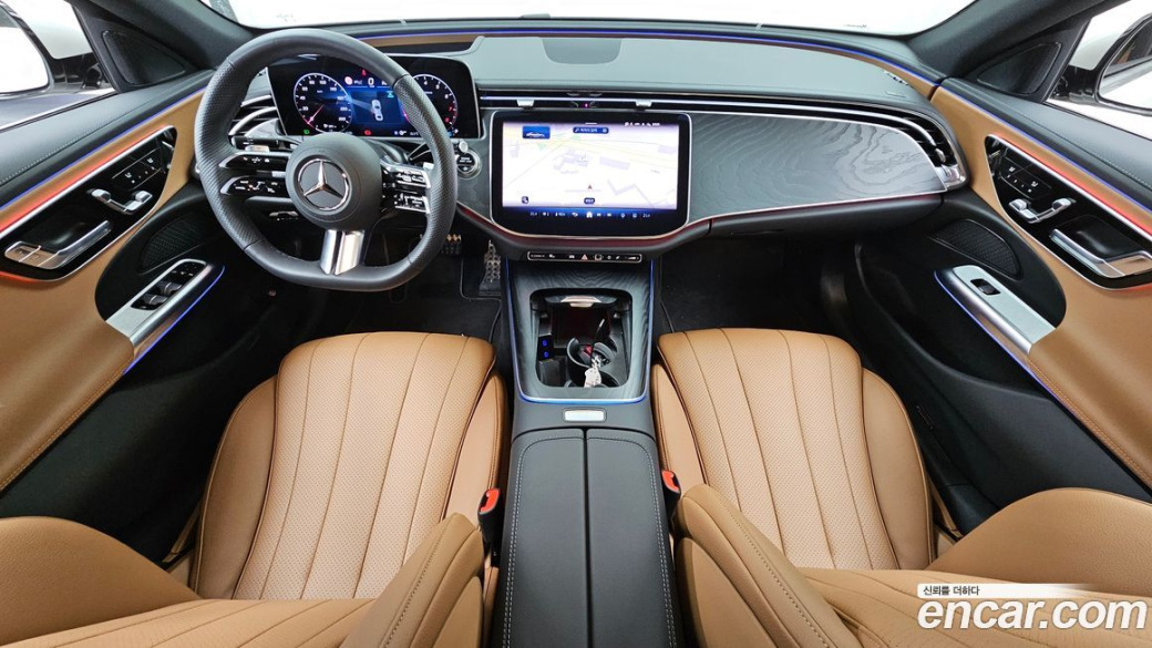 Mercedes-Benz E-Class E200 AMG Line, 2026