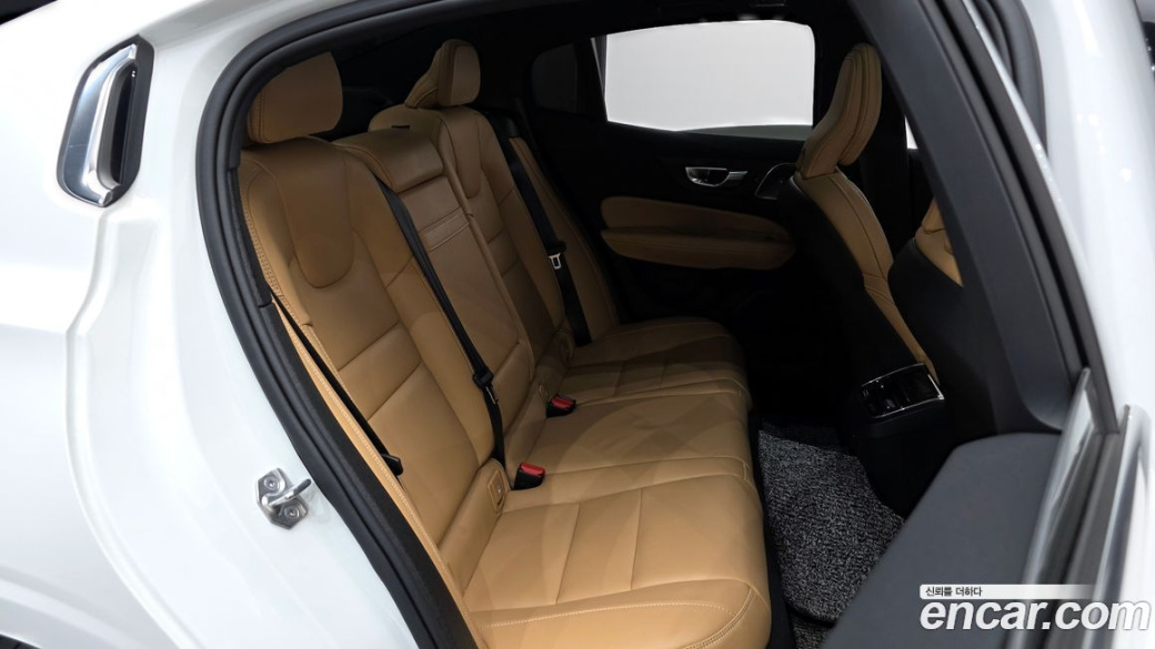 Volvo S60 B5 Inscription, 2022