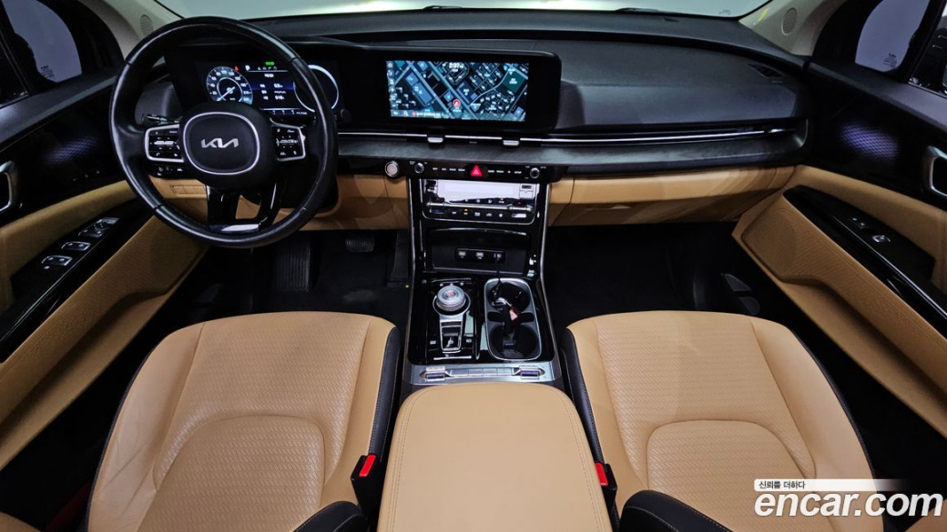Kia Carnival 9-Seater Signature, 2023