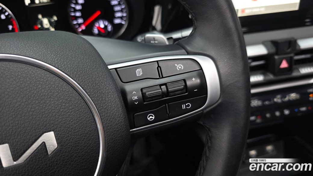 Kia K5 2.0, 2023