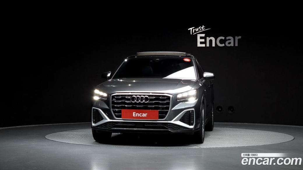 Audi Q2 35 TDI Premium, 2023