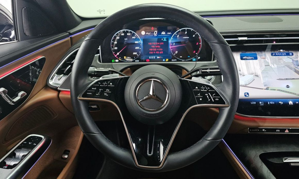 Mercedes-Benz E-Class E220d 4MATIC Exclusive, 2024