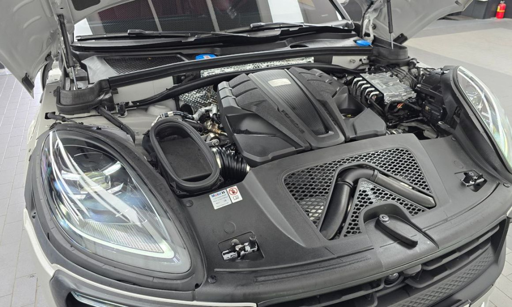 Porsche Macan 2.9 GTS, 2024