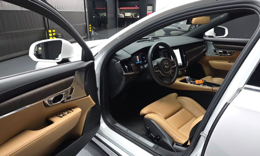Volvo S90 B6 AWD Ultimate Bright, 2024