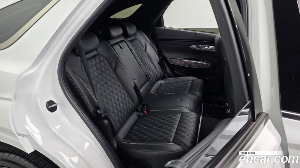 Genesis GV70 2.5T Gasoline 2WD, 2021