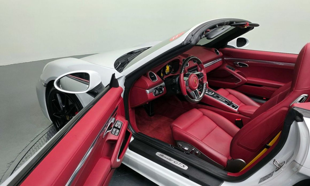 Porsche 718 4.0 GTS, 2024