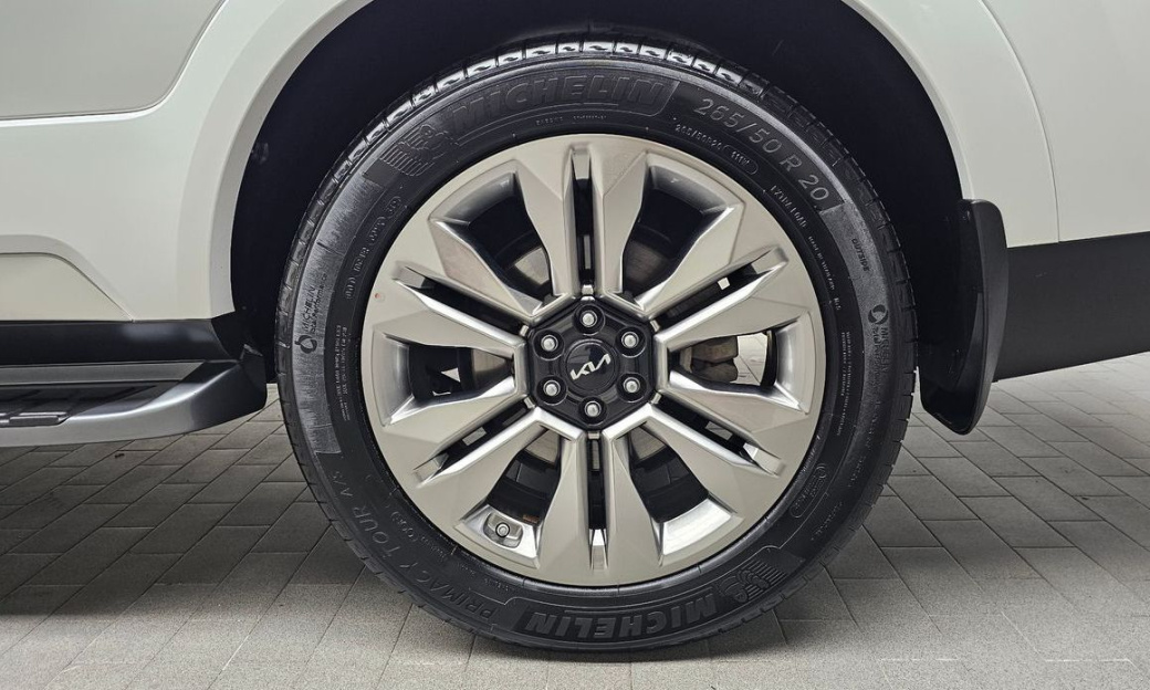 Kia Mohave Diesel 3.0 4WD 6-Seater, 2024