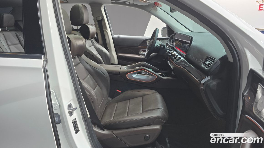 Mercedes-Benz GLE-Class GLE300d 4MATIC, 2023
