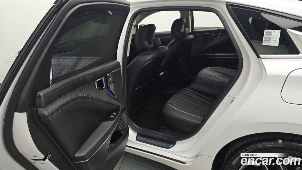 Kia K8 2.5 Gasoline 2WD, 2025