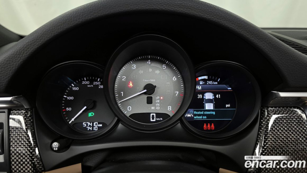 Porsche Macan 2.9 S, 2024