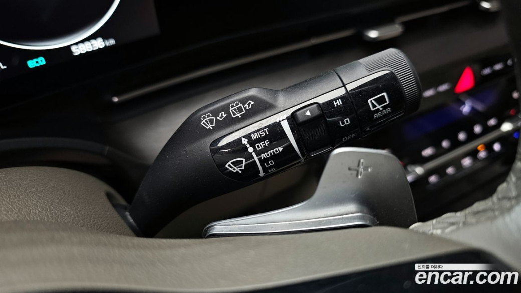 Kia Carnival 9-Seater Signature, 2022