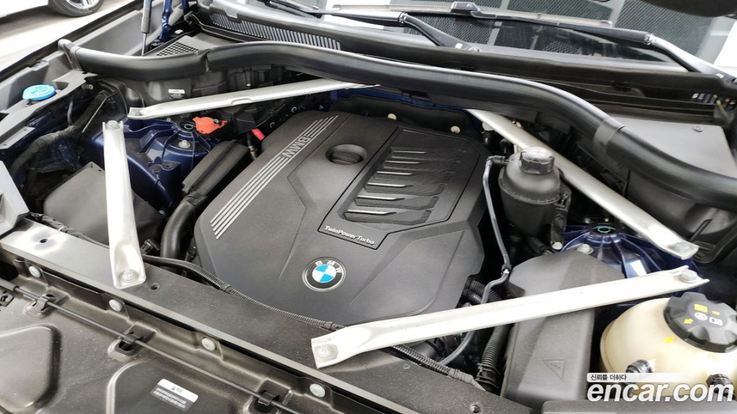 BMW X6 xDrive40i M Sport, 2023