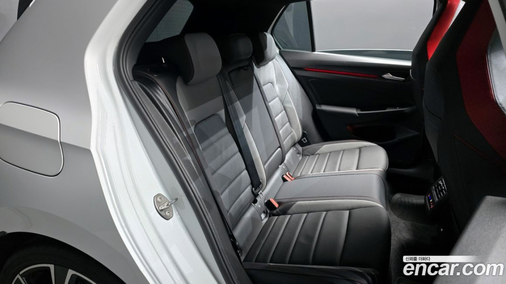 Volkswagen Golf 2.0 GTI, 2023
