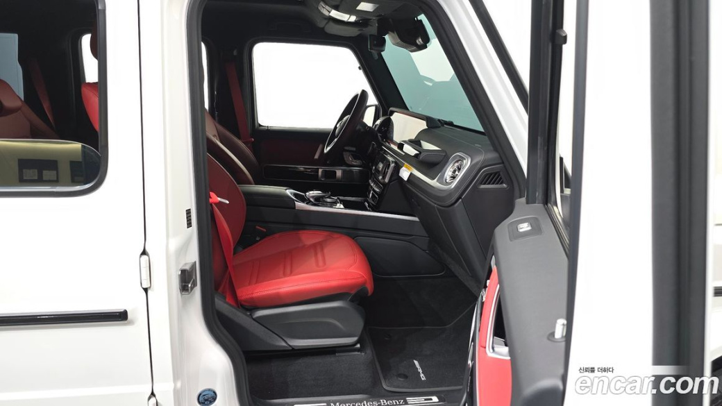 Mercedes-Benz G-Class G400d, 2023