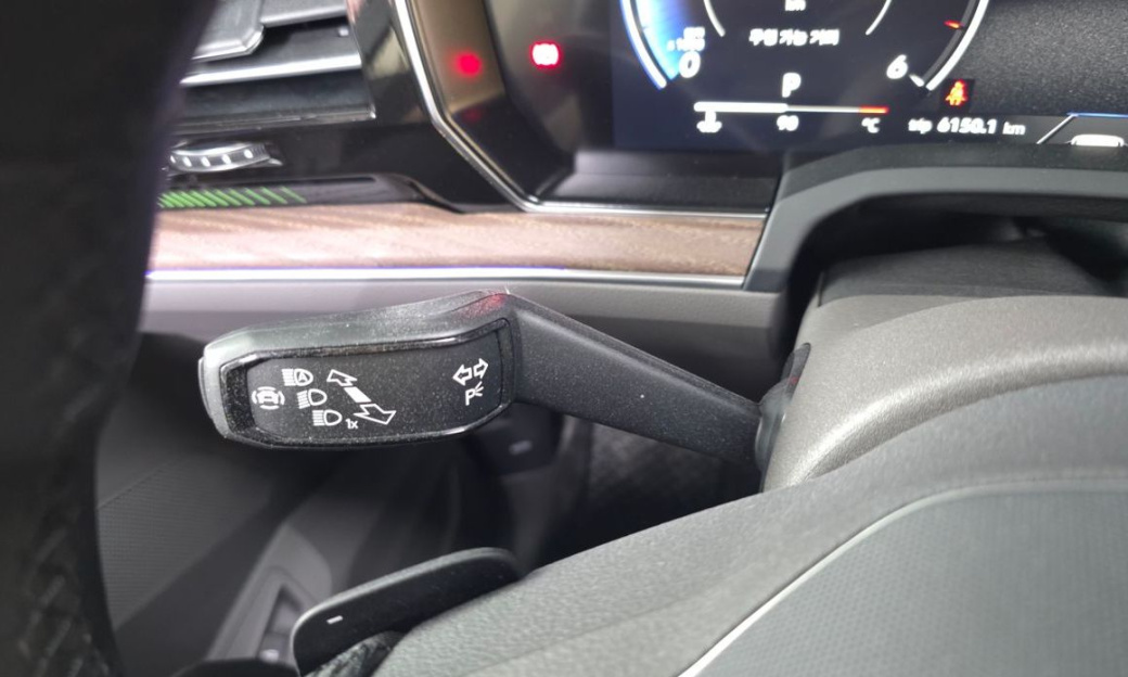 Volkswagen Touareg 3.0 TDI Prestige, 2024