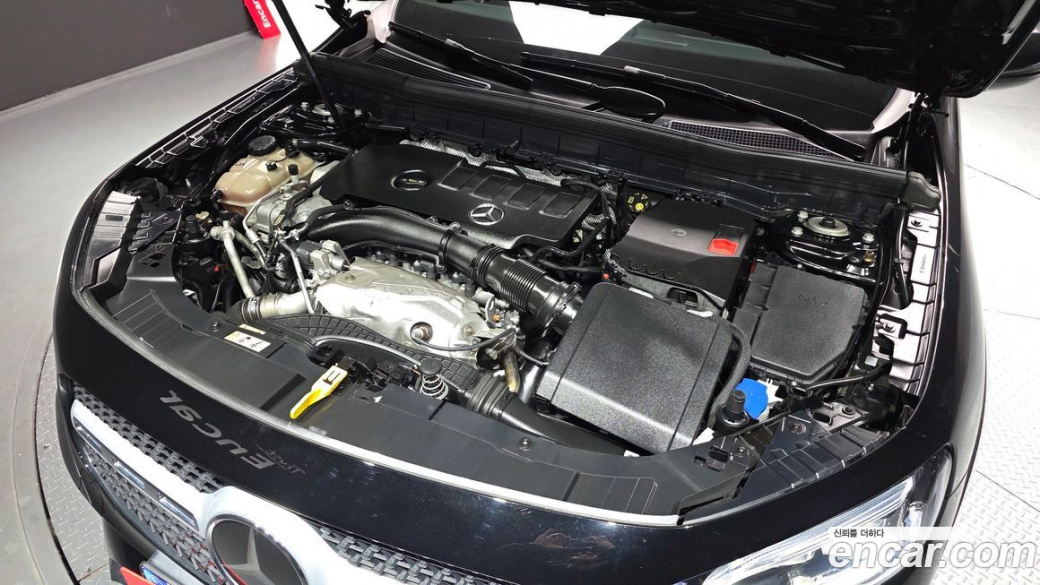Mercedes-Benz GLB-Class GLB250 4MATIC, 2023