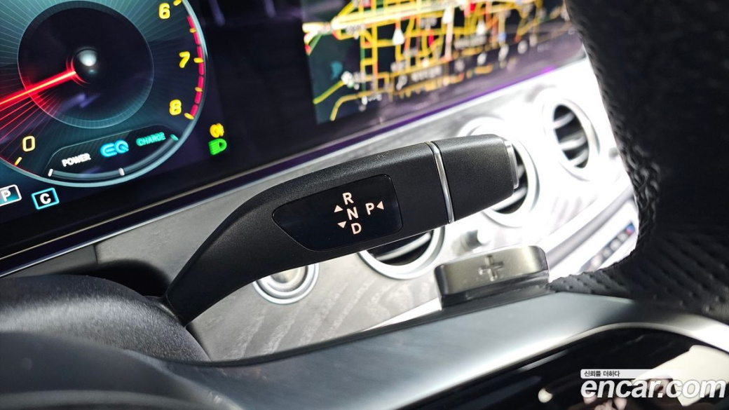 Mercedes-Benz E-Class E350 4MATIC AMG Line, 2022
