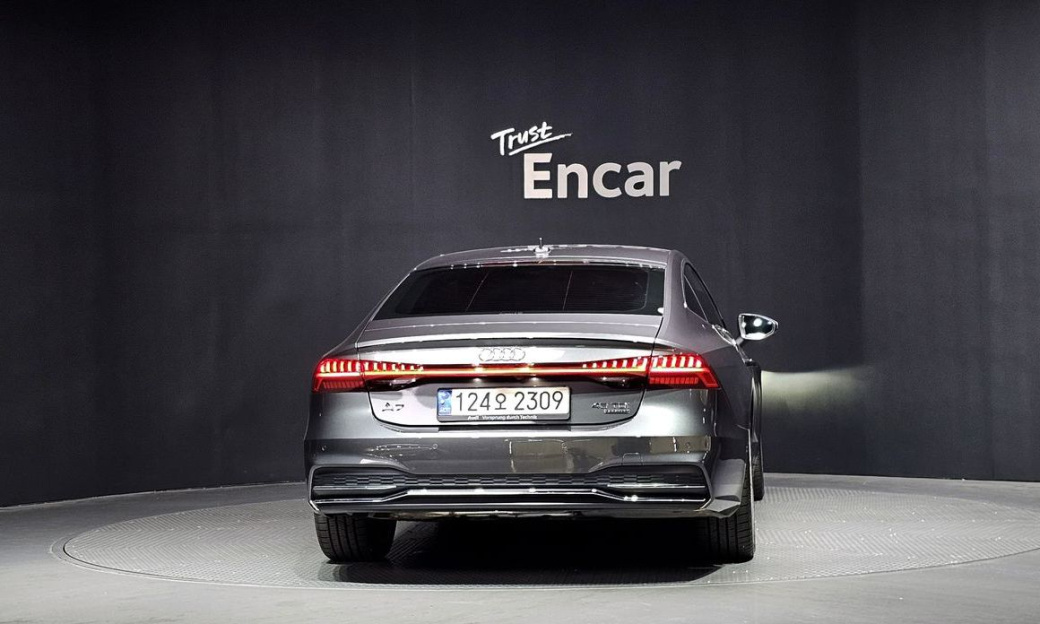 Audi A7 45 TDI Quattro Premium, 2022