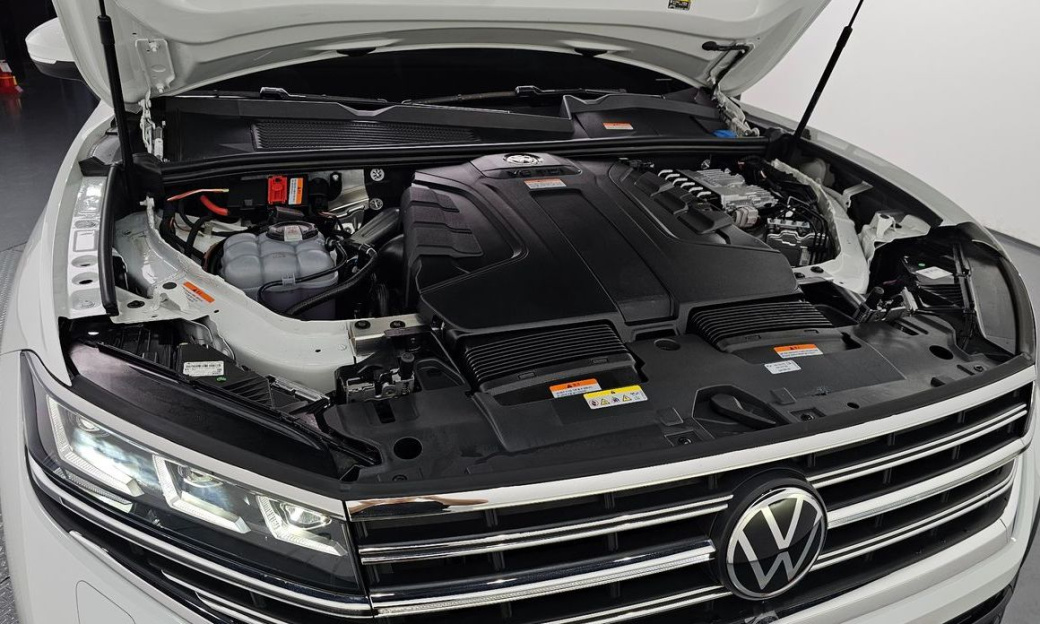 Volkswagen Touareg 3.0 TDI Prestige, 2025