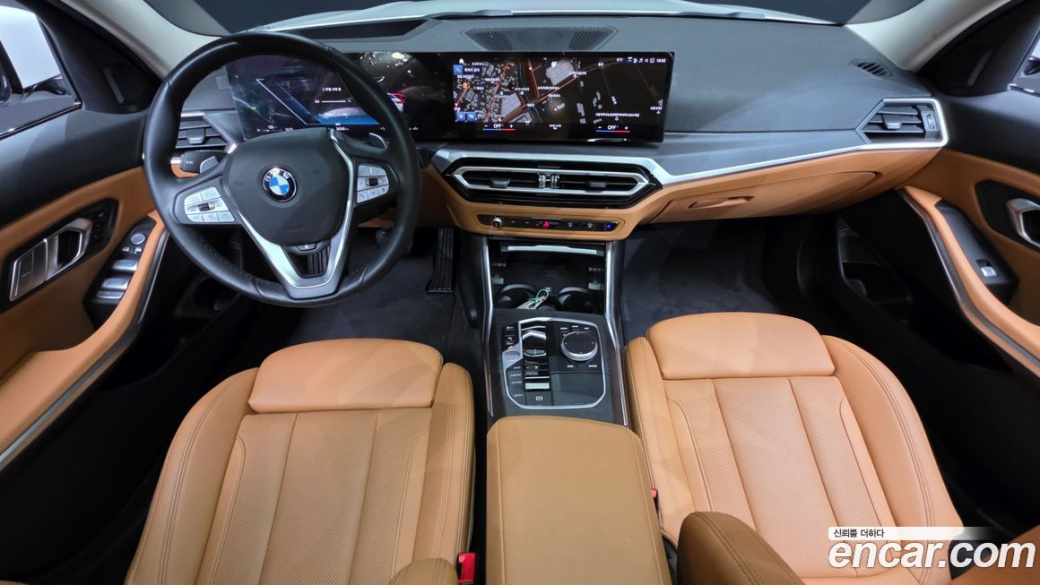BMW 3-Series 320i, 2024